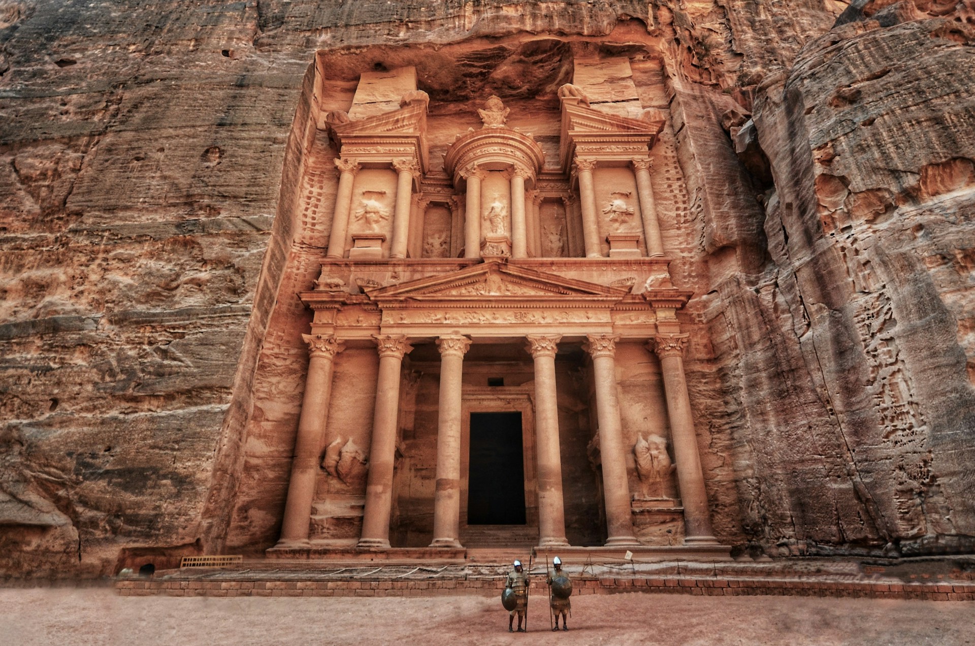 Petra for digital nomads - Odyssey App